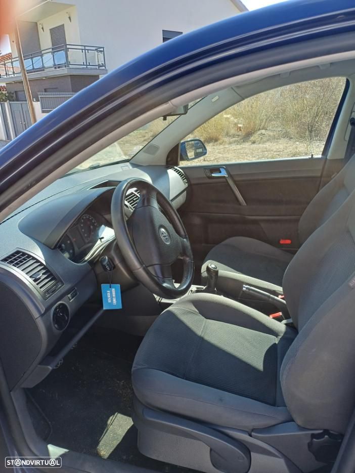VW Polo 1.4 TDi Confortline - 17