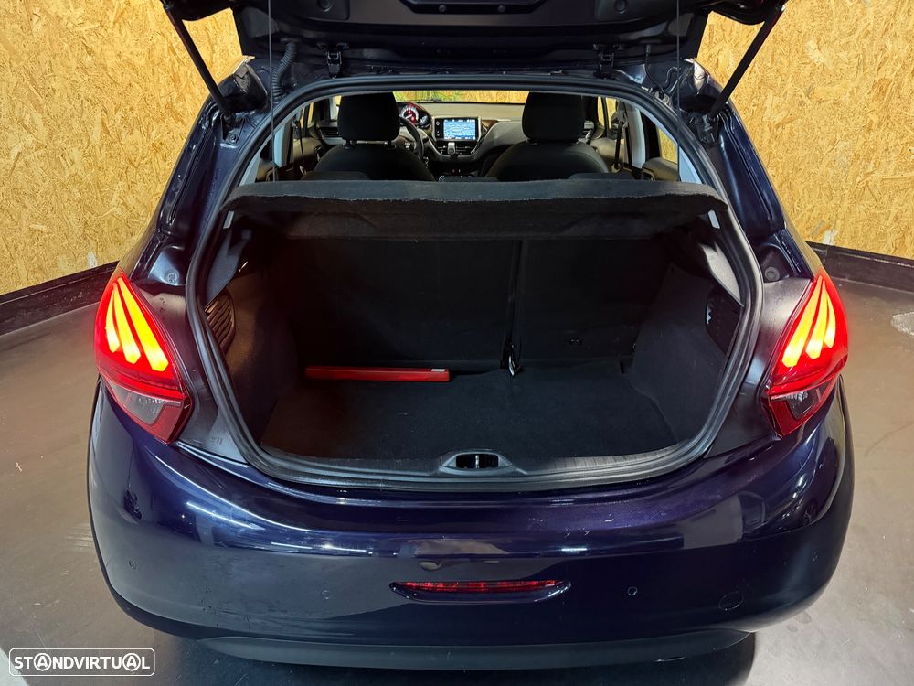 Peugeot 208 PureTech 82 Active - 19