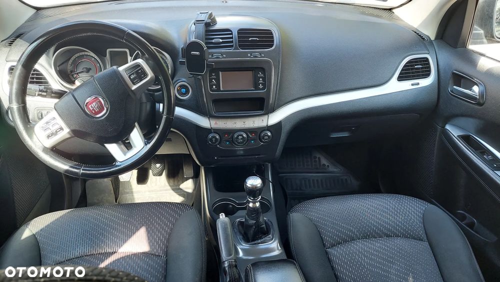 Fiat Freemont 2.0 Multijet Urban - 13