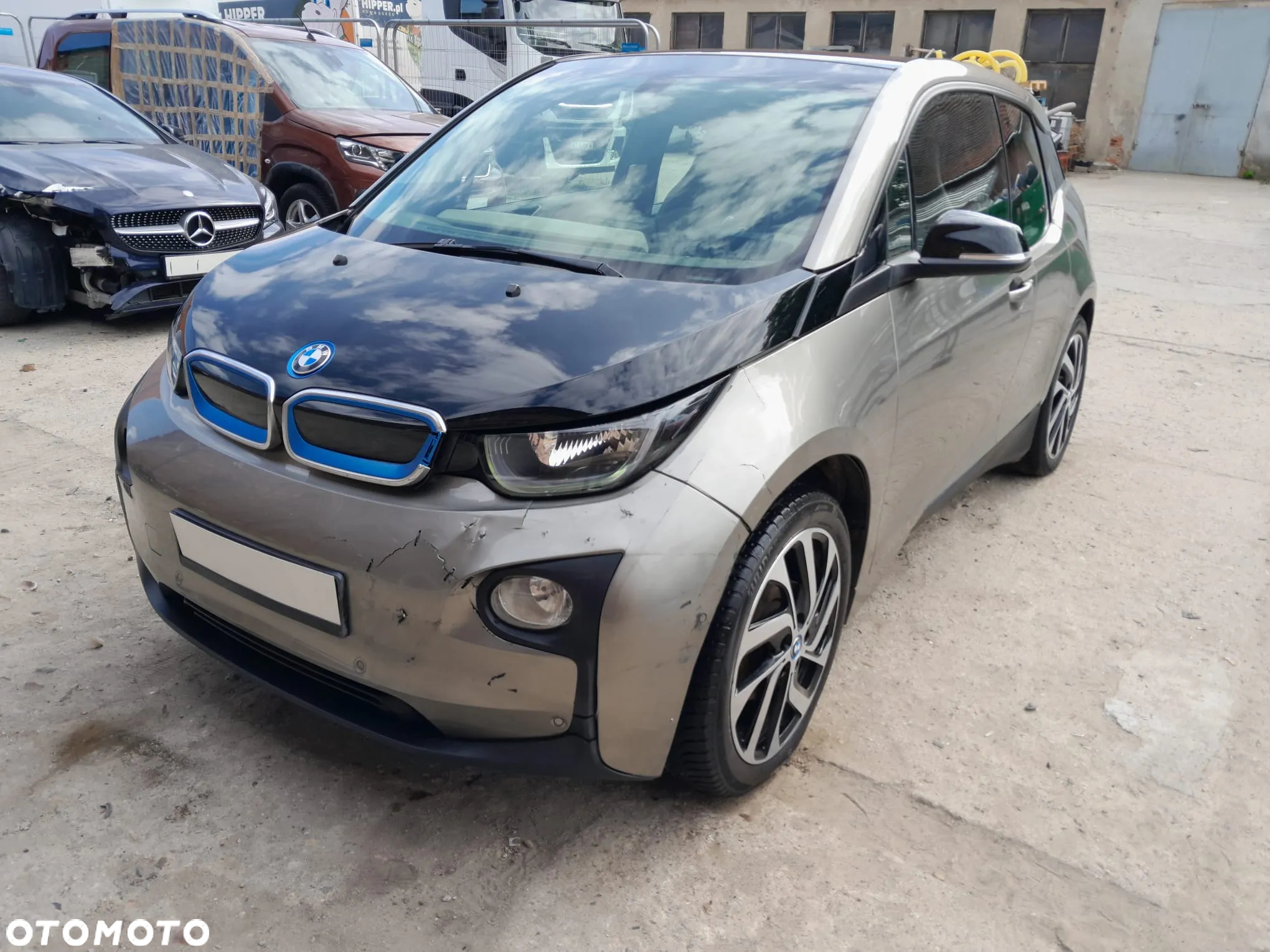 BMW i3 (Range Extender) - 11
