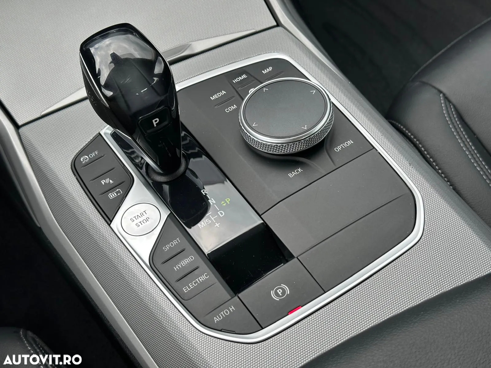 BMW Seria 3 330e Aut. Sport Line - 30