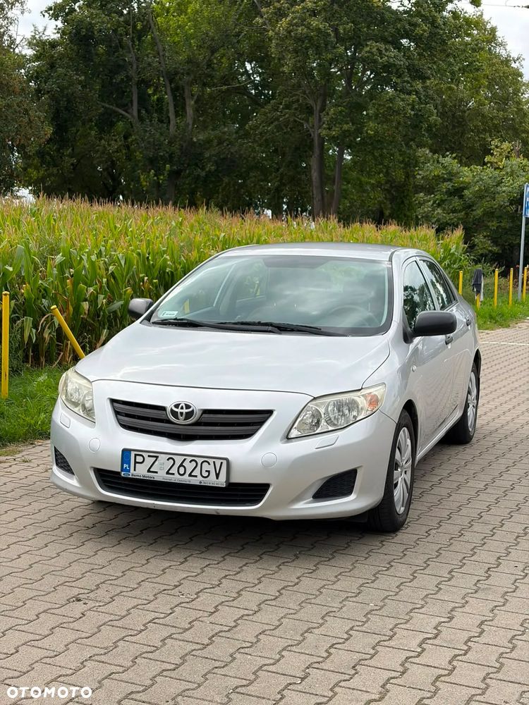 Toyota Corolla - 21