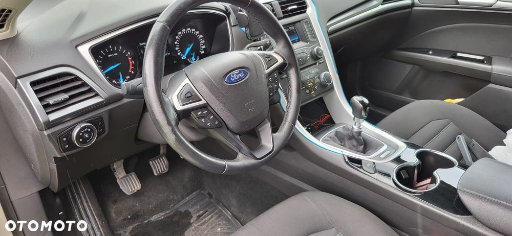 Ford Mondeo 1.5 EcoBoost Edition - 13