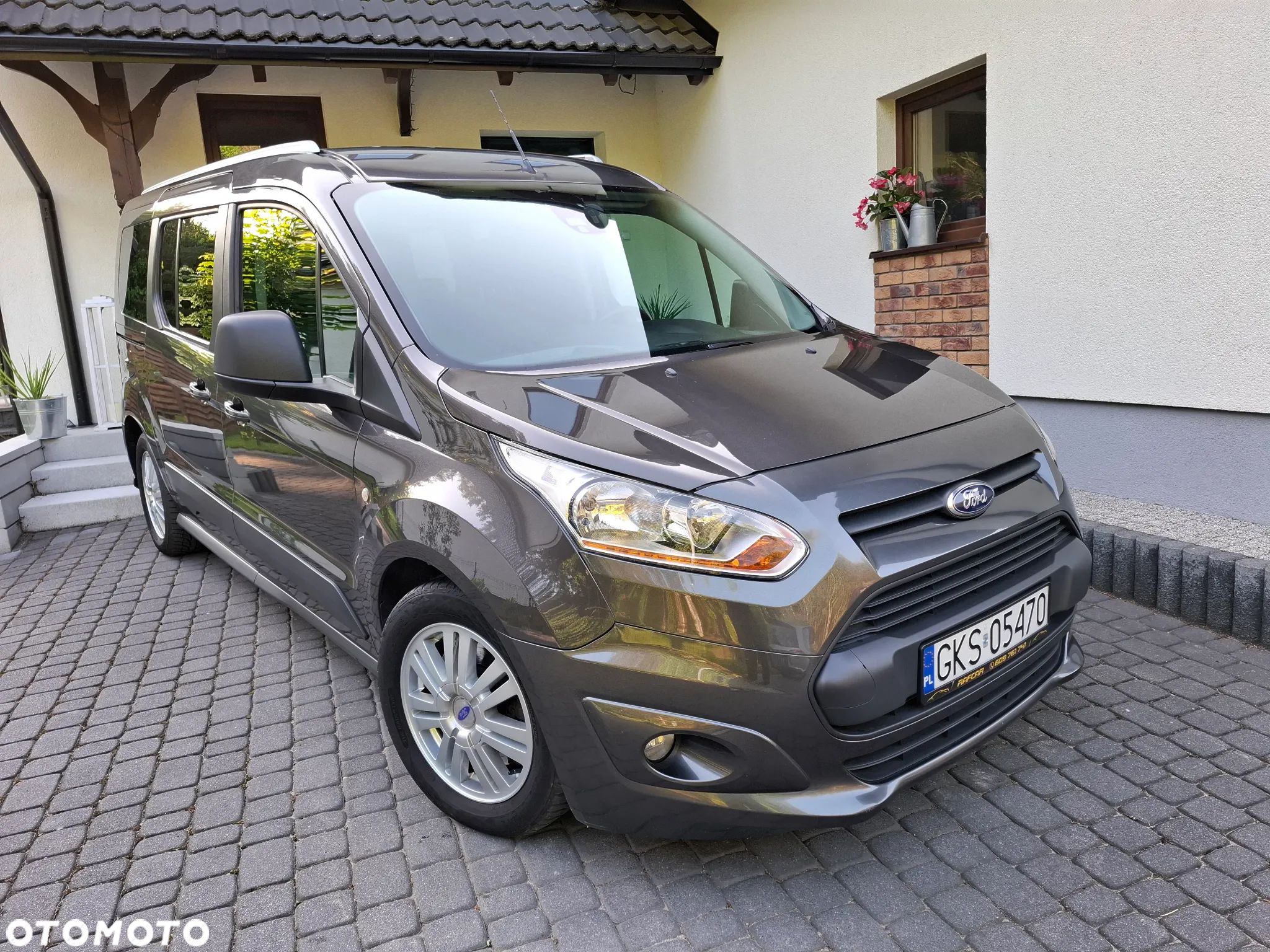 Ford Tourneo Connect Grand 1.6 TDCi Ambiente - 1