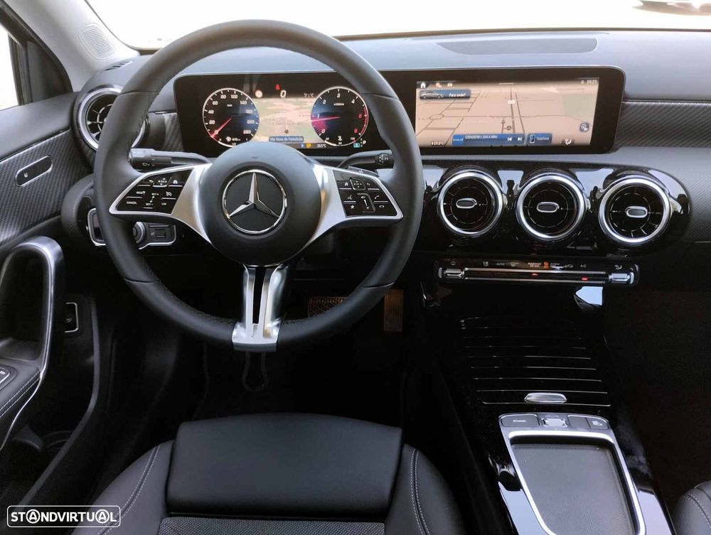 Mercedes-Benz A 200 Limousine d 8G-DCT Progressive Advanced - 8