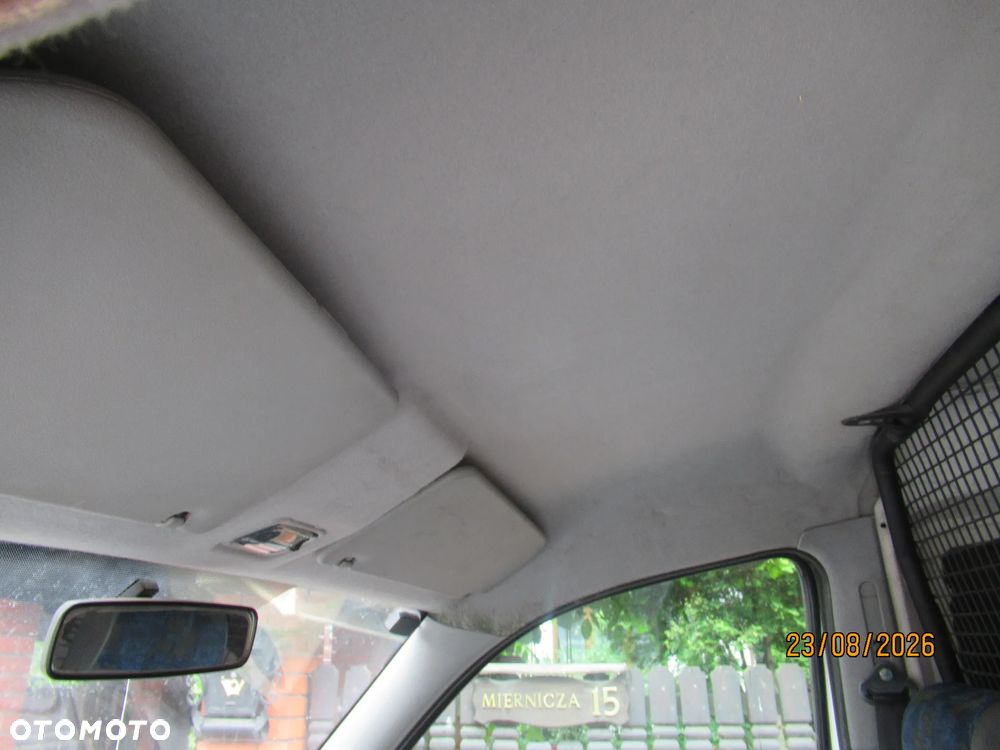 Peugeot Partner Combispace 1.9 D - 21
