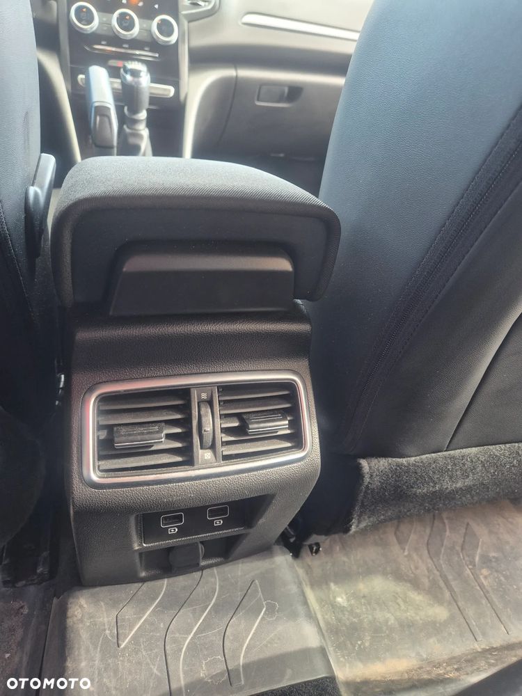 Renault Megane 1.3 TCe FAP Zen - 18