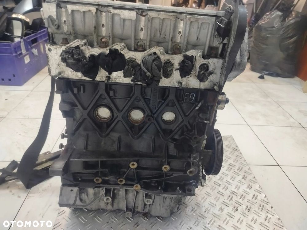 VIVARO LAGUNA 1.9 DCI SILNIK SŁUPEK F9Q1758 F9Q758 + POMPA 8200456693 - 8