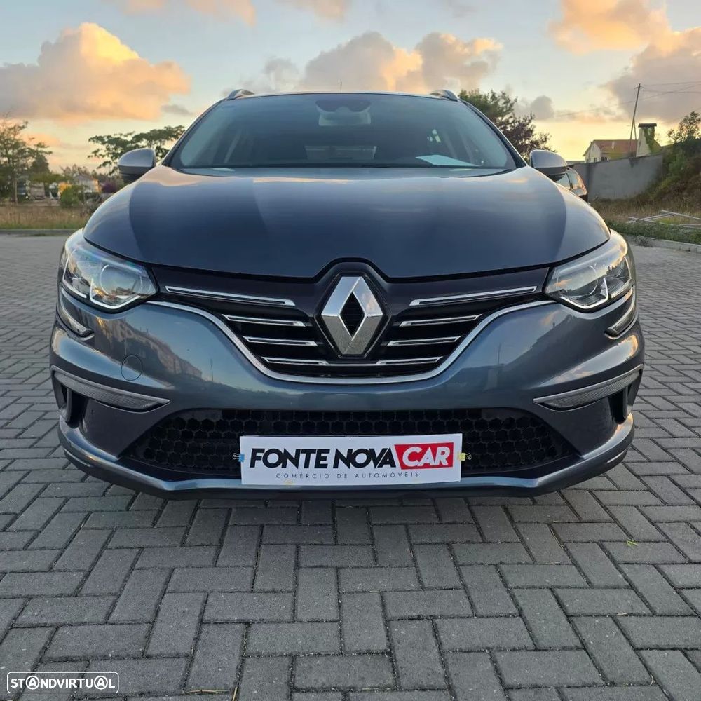 Renault Mégane Sport Tourer - 6