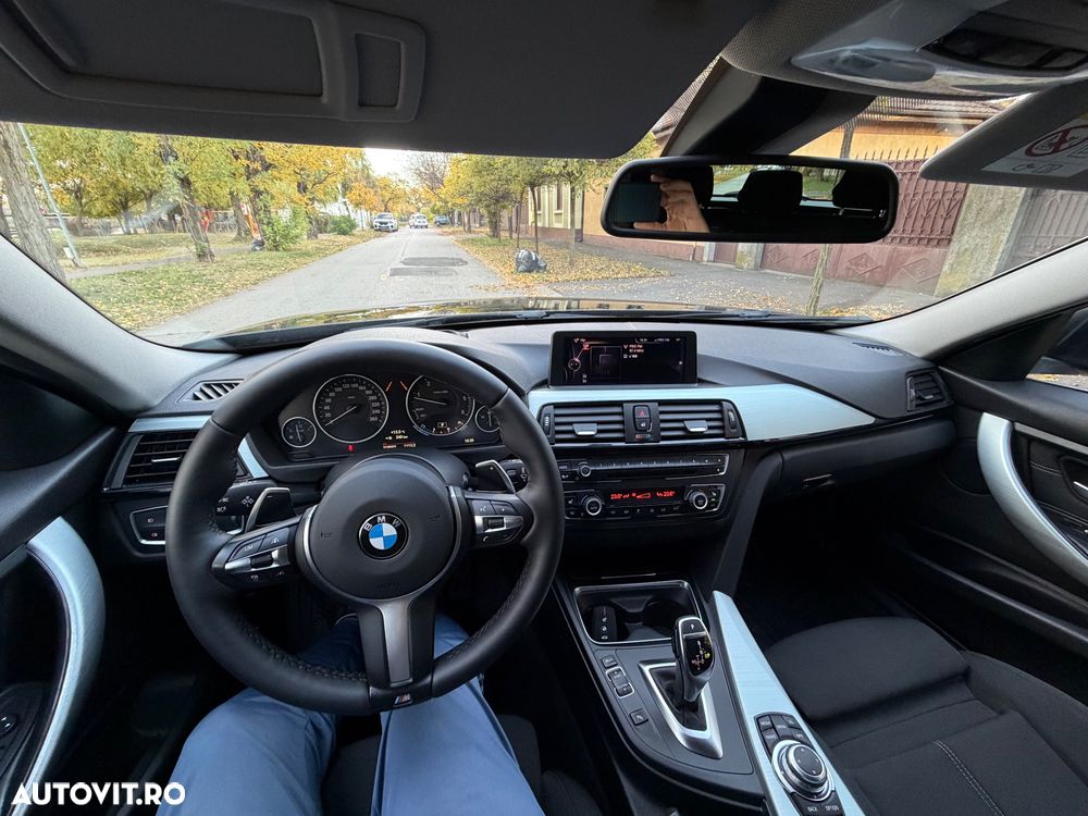 BMW Seria 3 320d Touring Aut. Sport Line - 18