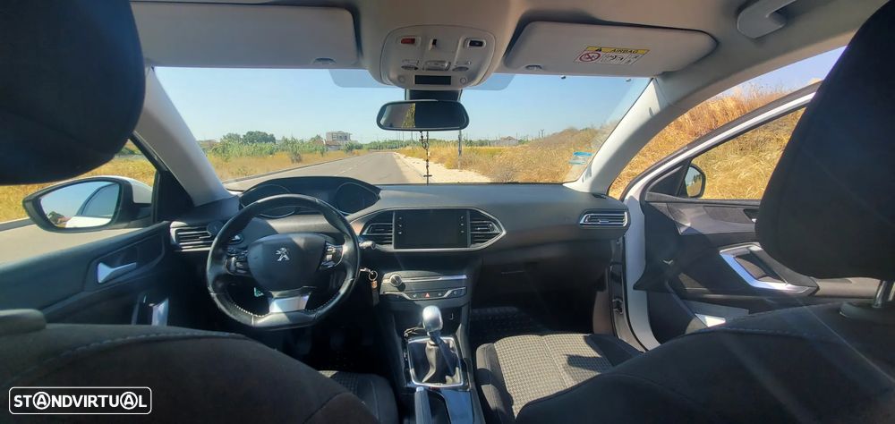 Peugeot 308 SW 1.5 BlueHDi Style - 9