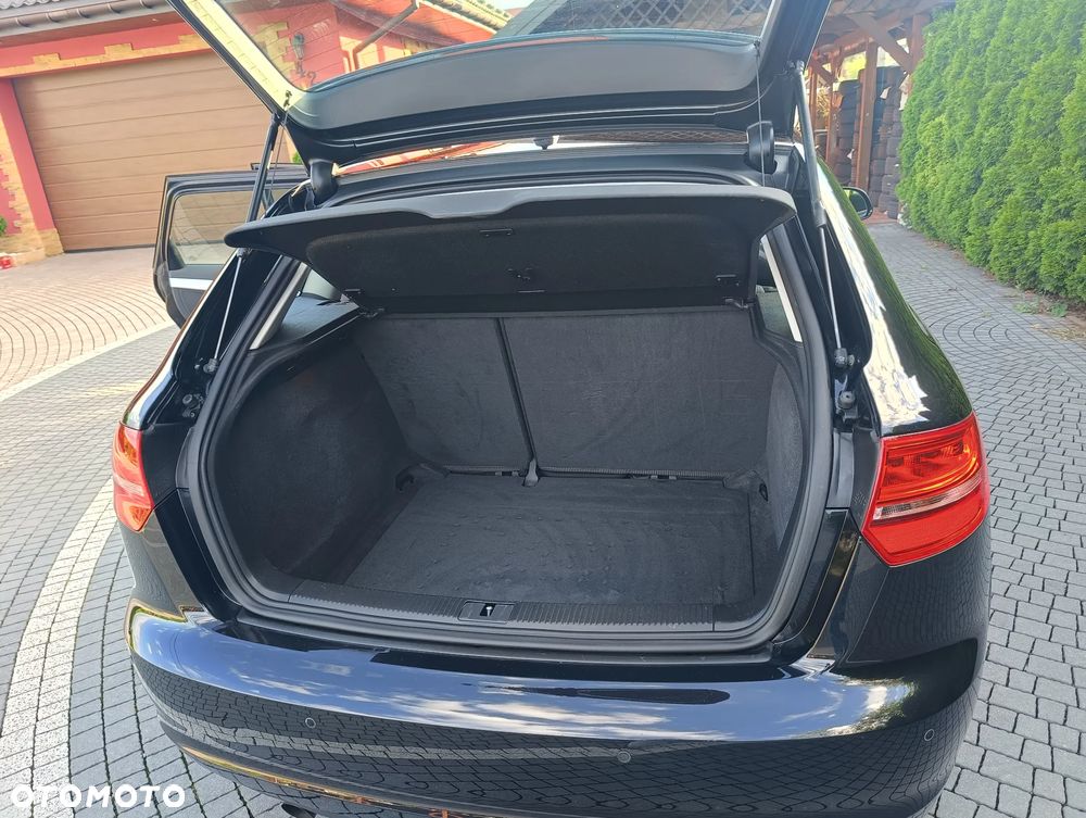 Audi A3 Sportback - 33