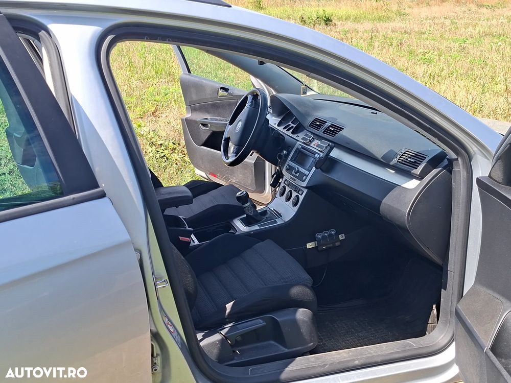 Volkswagen Passat 2.0 TDI DPF Comfortline - 7