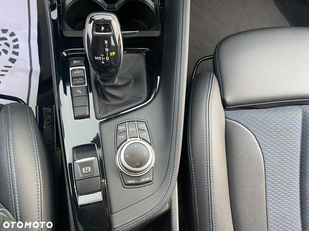 BMW X2 sDrive18d M Sport - 28