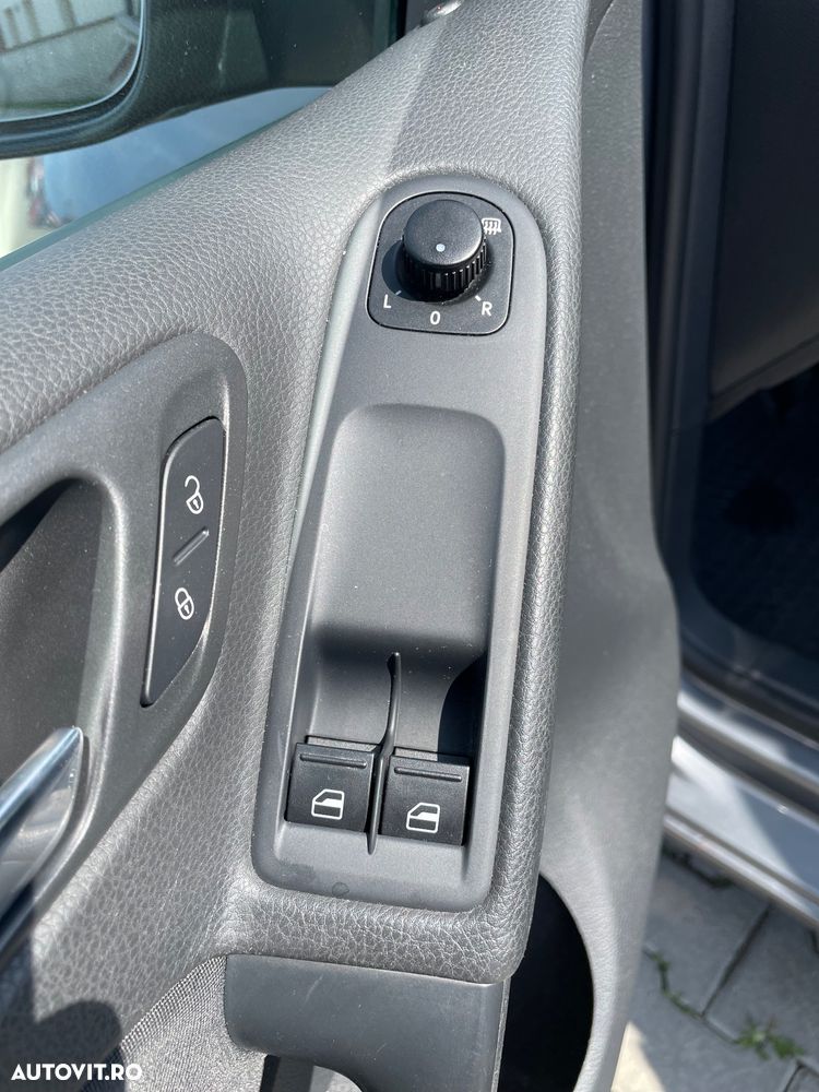 Volkswagen Golf 1.4 TSI Comfortline - 17