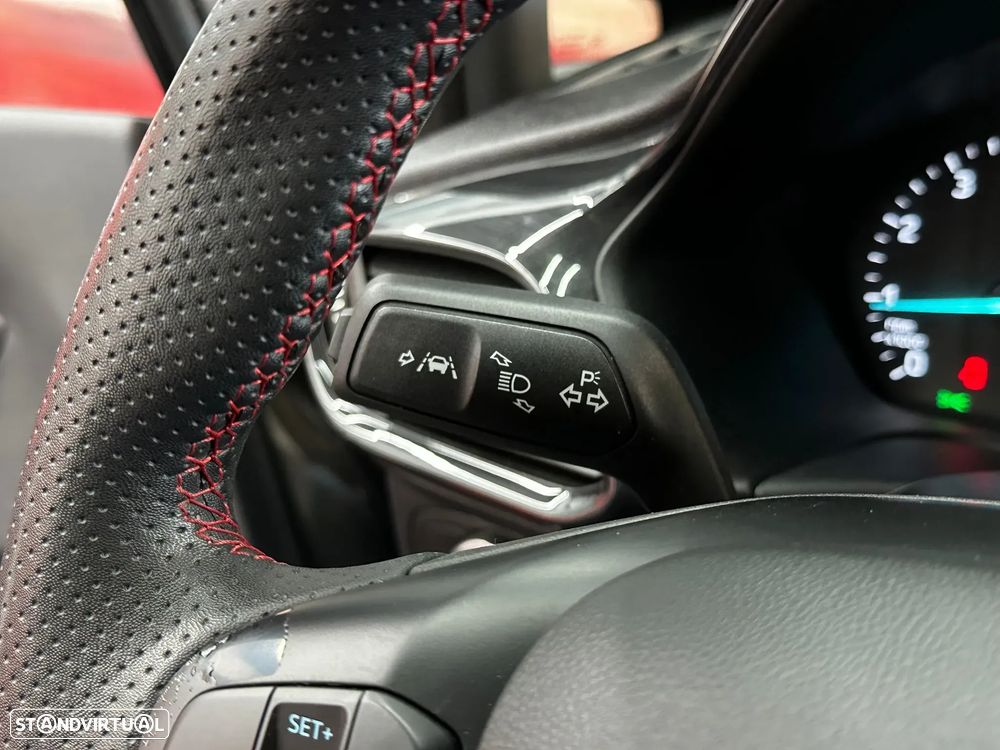 Ford Fiesta 1.0 EcoBoost ST-Line - 22