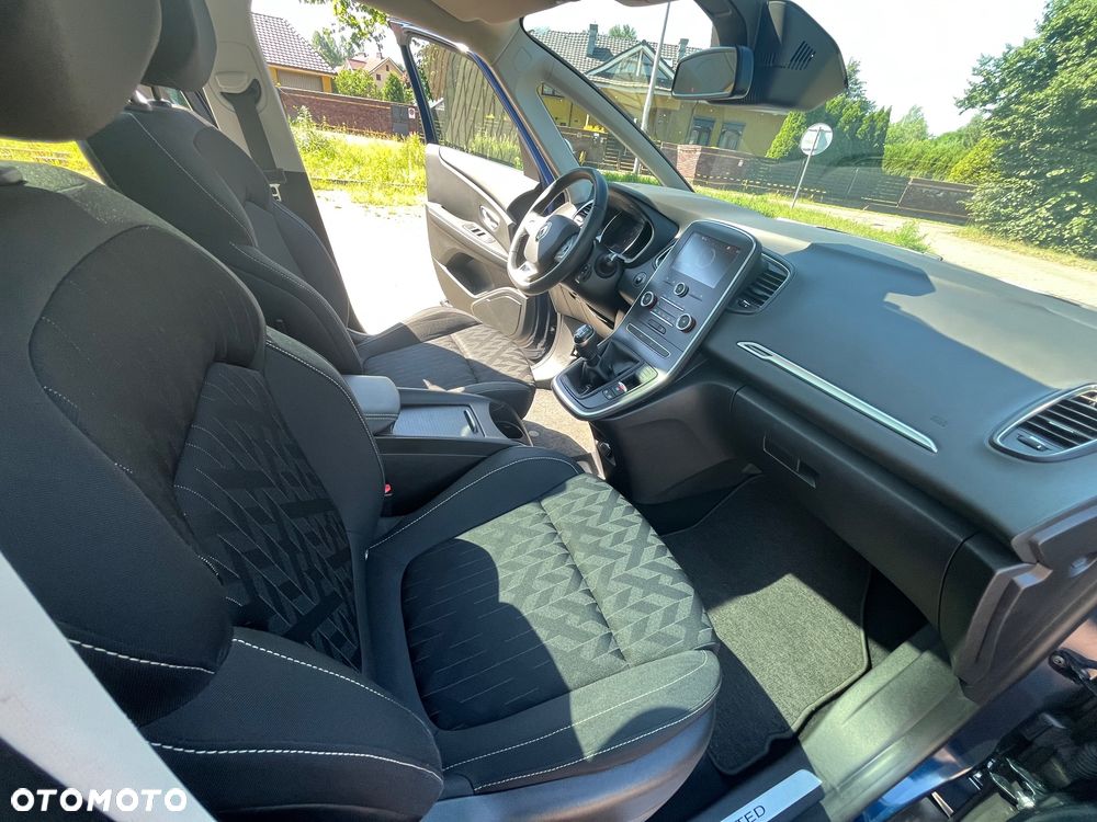 Renault Scenic TCe 140 GPF LIMITED - 12