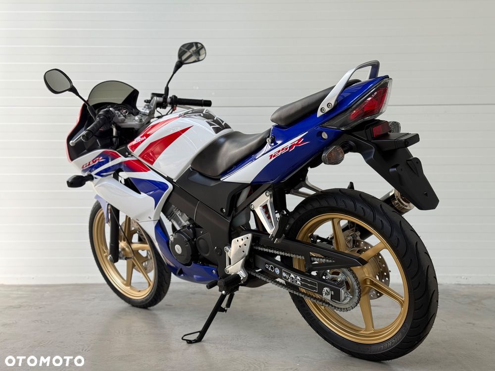 Honda CBR - 4