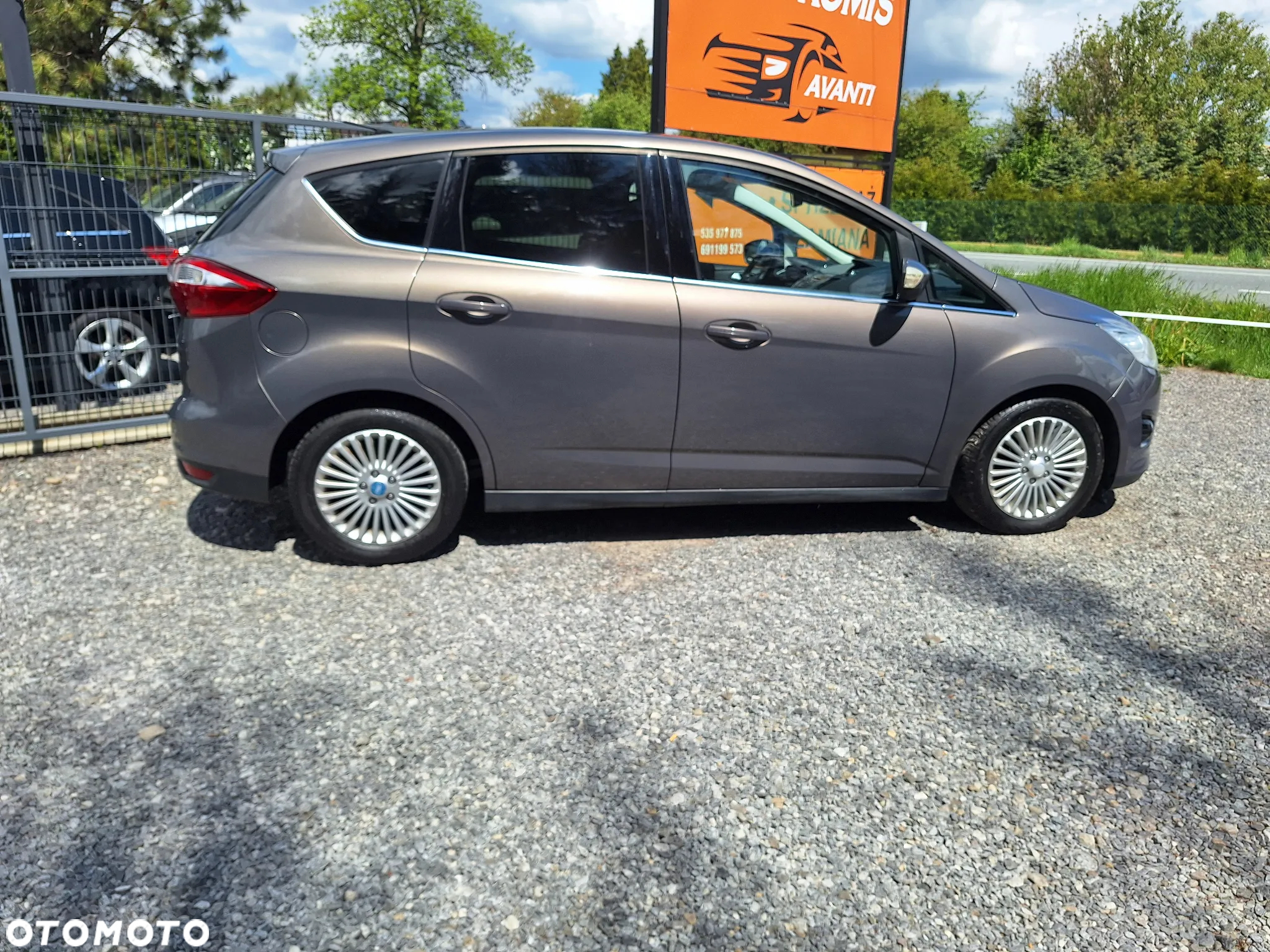 Ford C-MAX - 13