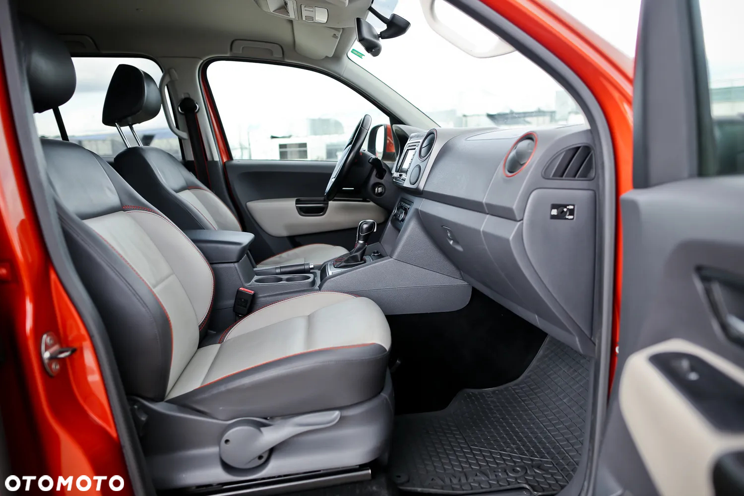 Volkswagen Amarok 2.0 BiTDI 4MOTION Autm Canyon - 23