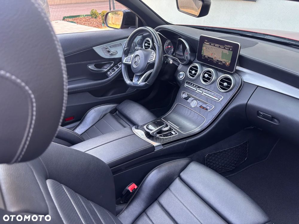 Mercedes-Benz Klasa C 300 9G-TRONIC - 11