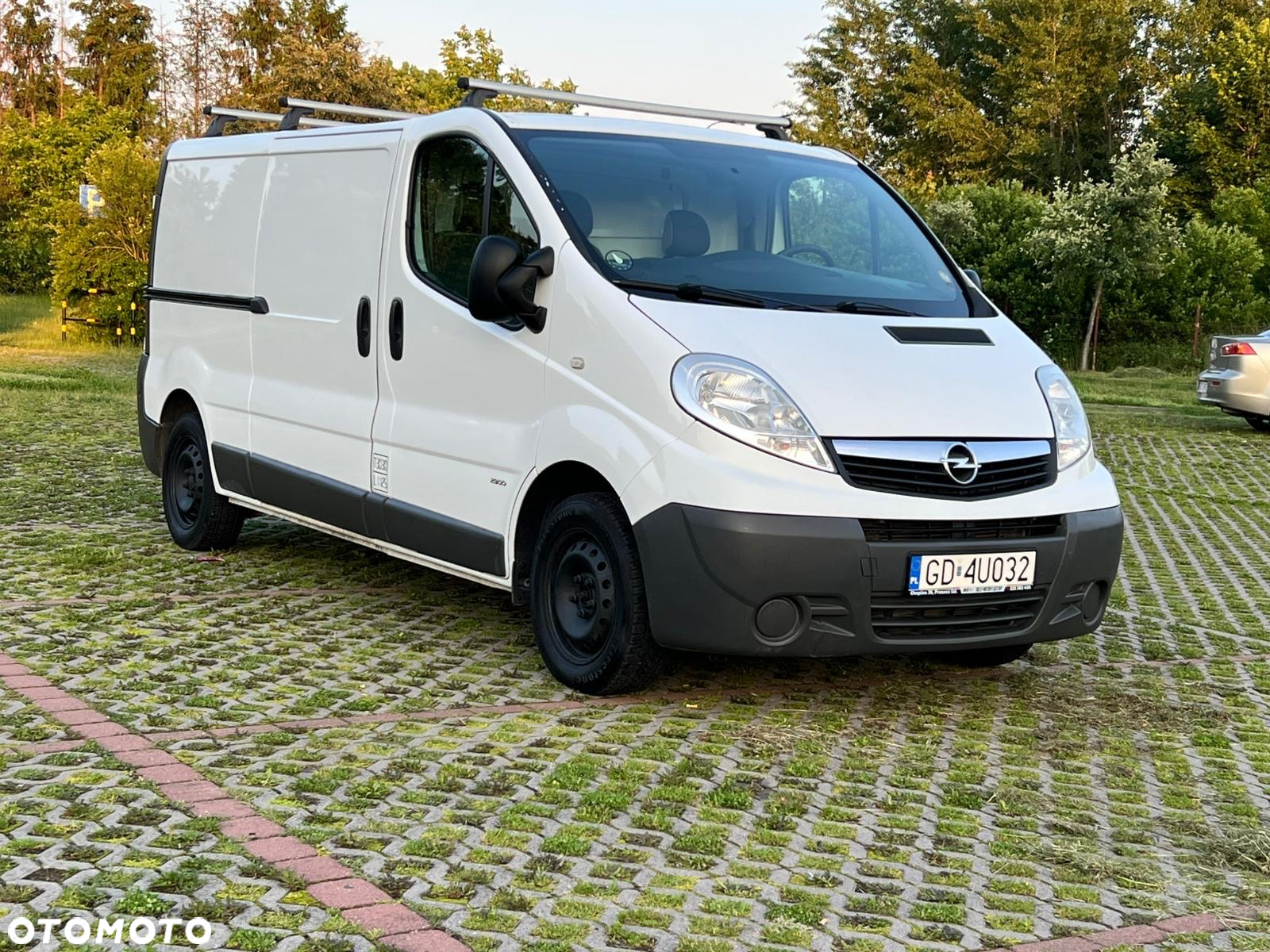 Opel Vivaro - 3