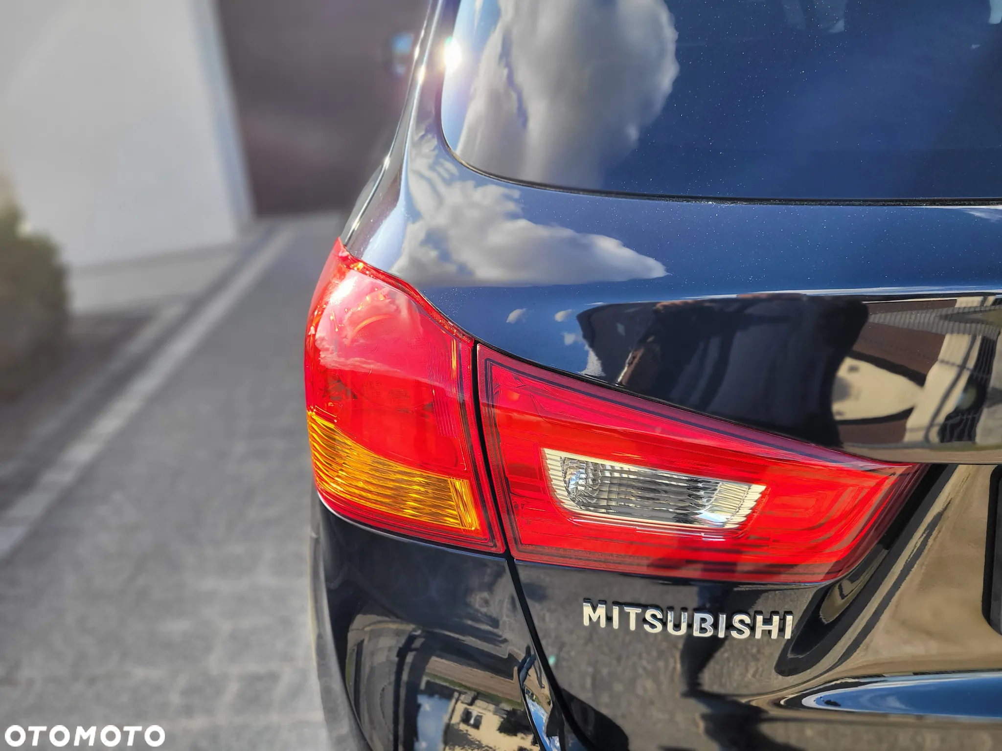 Mitsubishi ASX 1.8 DID Invite 4WD AS&G - 11