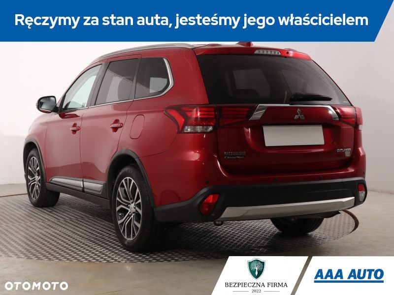 Mitsubishi Outlander - 6