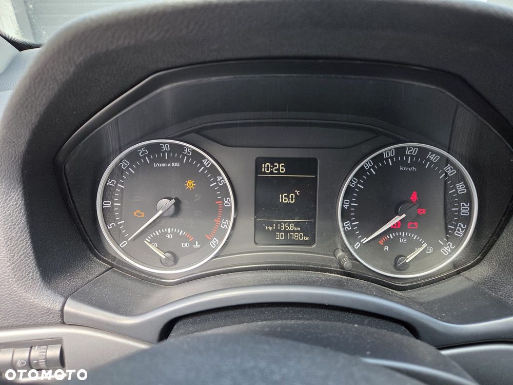 Skoda Octavia 1.6 TDI Ambiente - 4