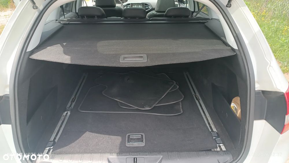 Peugeot 308 BlueHDi FAP 150 EAT6 Stop & Start Allure - 23
