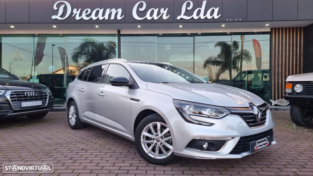 Renault Mégane Sport Tourer - 2