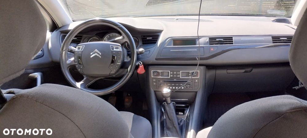 Citroën C5 2.0 16V Confort - 9