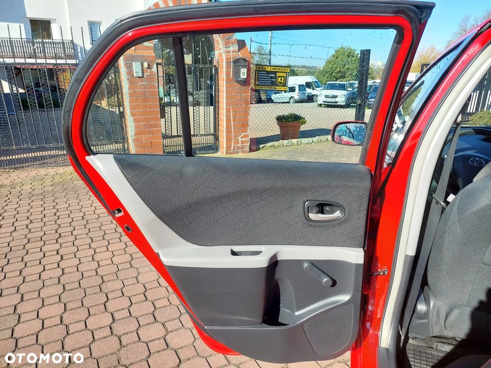 Toyota Yaris 1.4 D-4D Life - 15