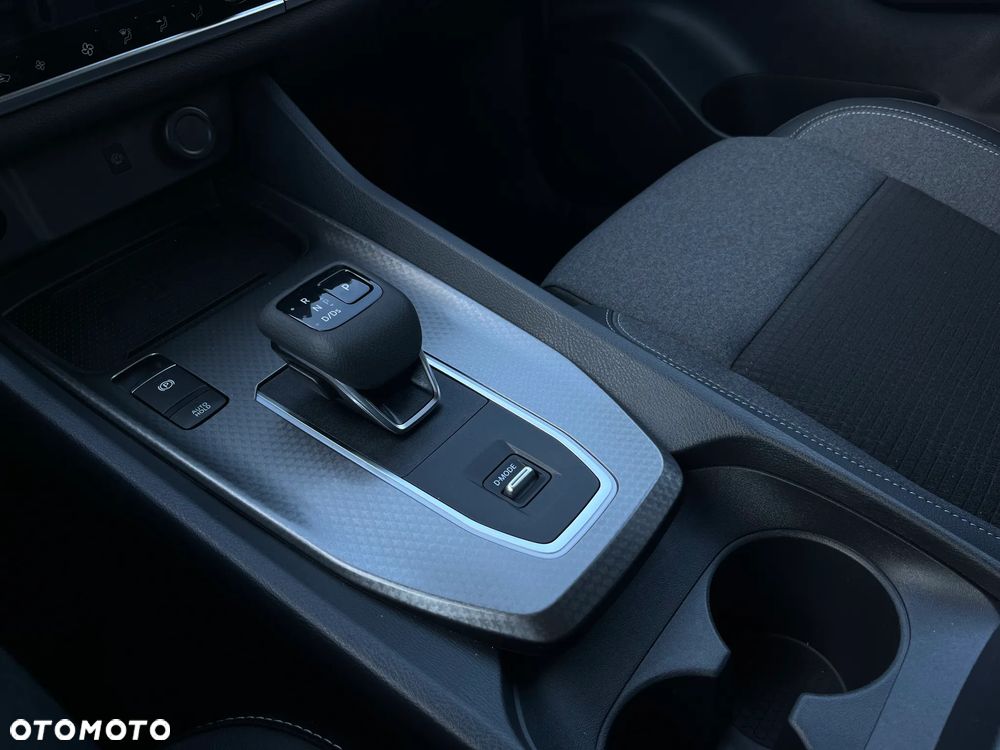 Nissan Qashqai 1.3 DIG-T MHEV N-Connecta Xtronic - 19