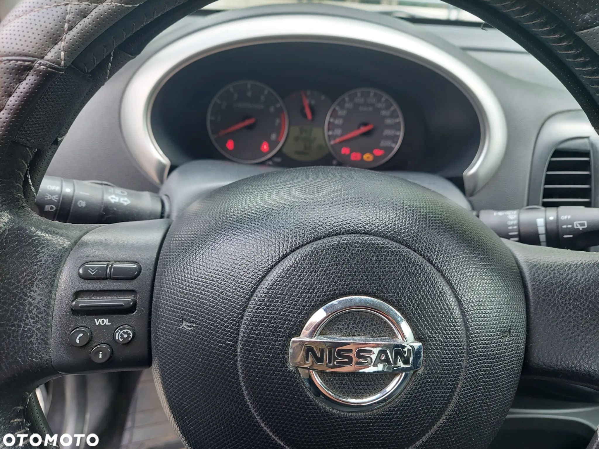 Nissan Micra 1.2 Visia AC/CD - 12