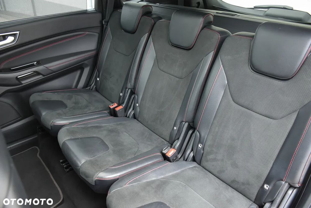Ford S-Max 2.0 TDCi ST-Line PowerShift - 34