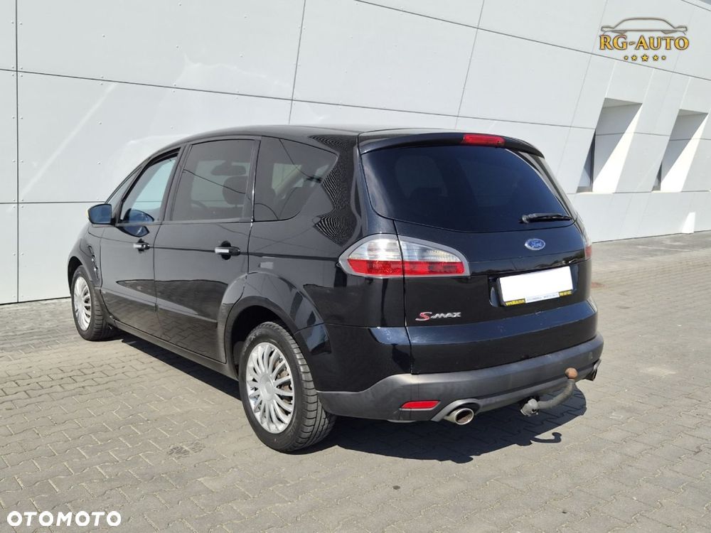 Ford S-Max - 9