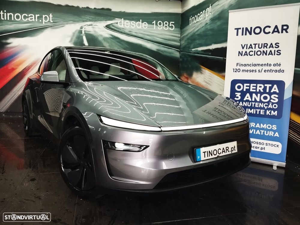 Tesla Model Y - 2