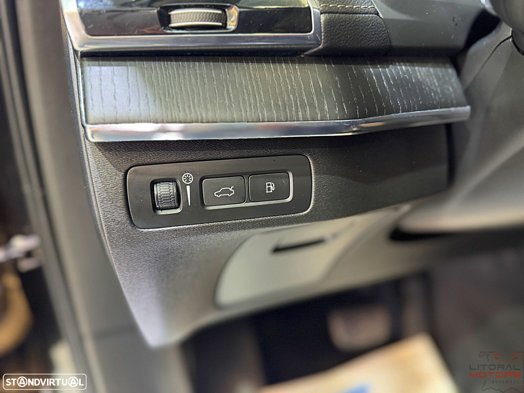 Volvo XC 90 2.0 T8 PHEV Inscription Expression AWD - 19
