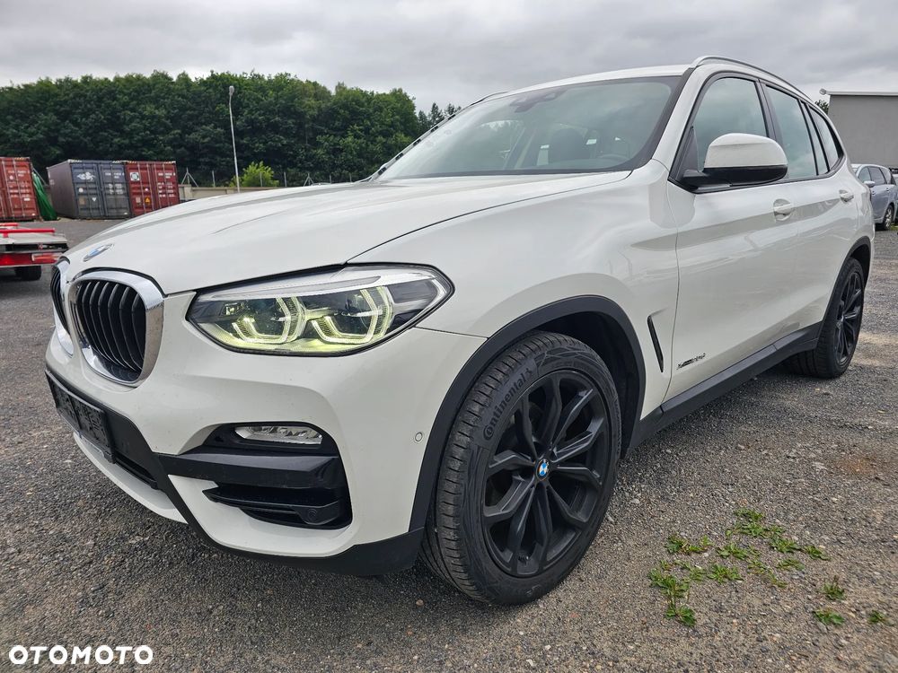 BMW X3 xDrive20d Advantage sport - 2