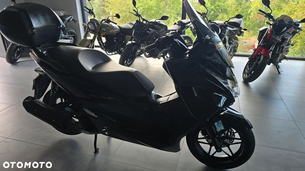 Honda NSS - 4