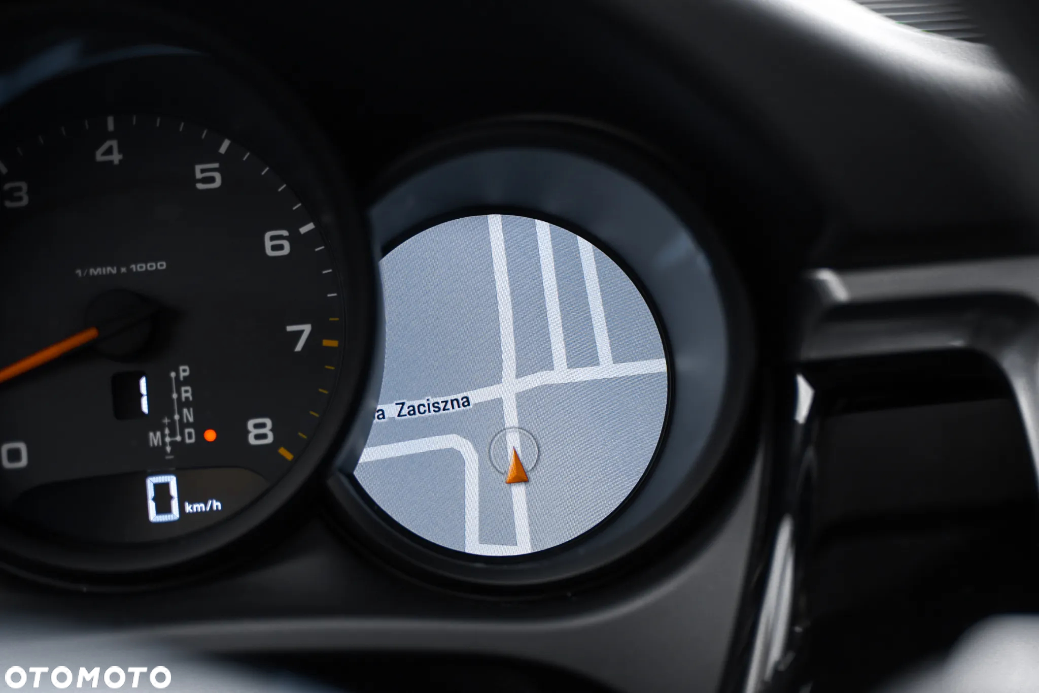 Porsche Macan Standard - 13