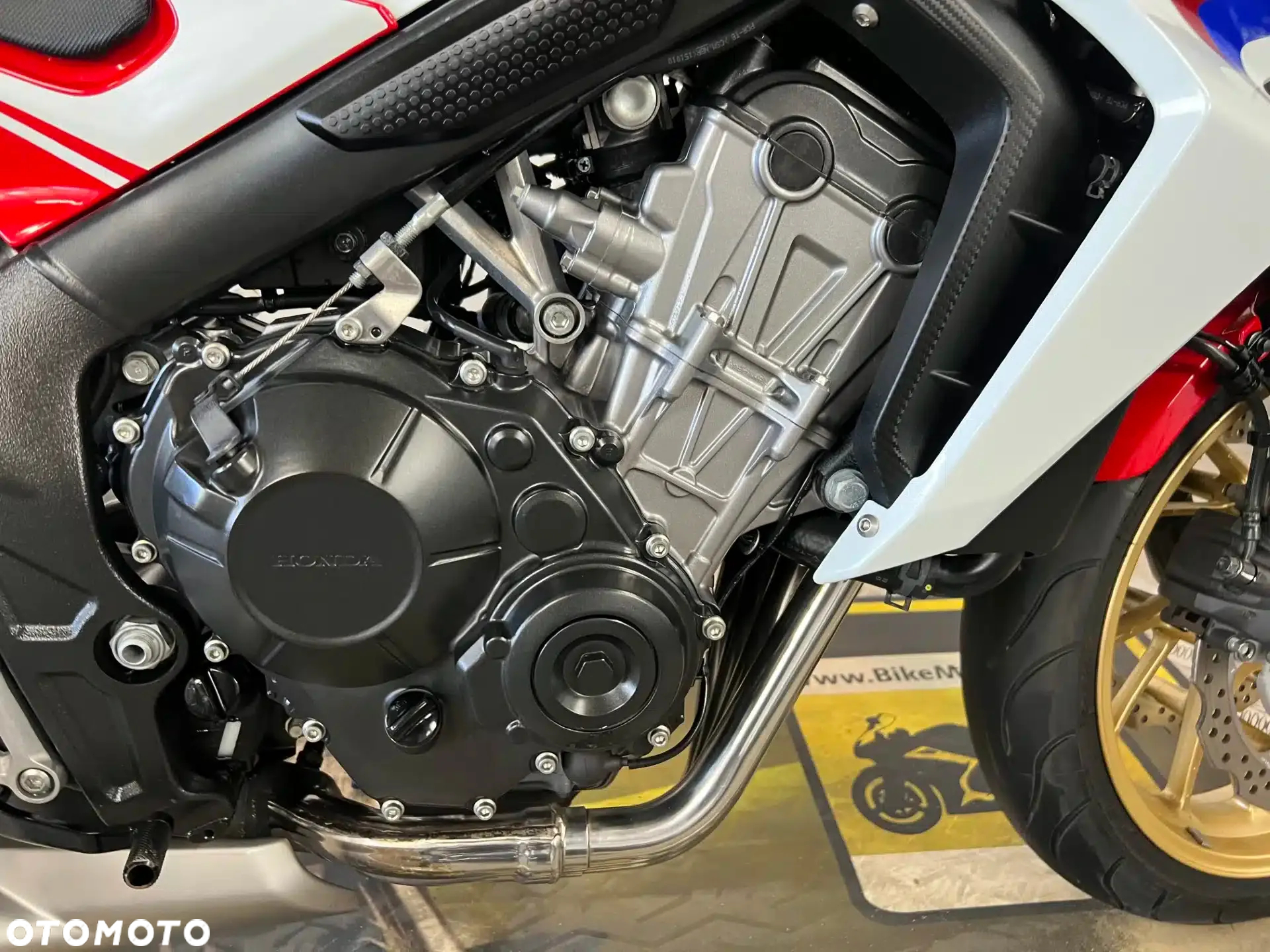 Honda CB - 15
