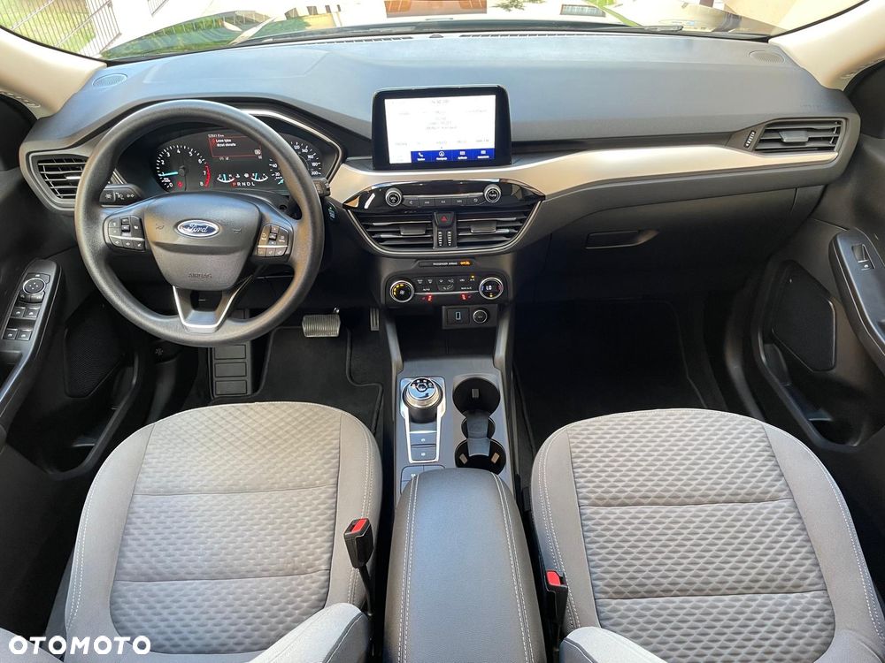 Ford Kuga - 15