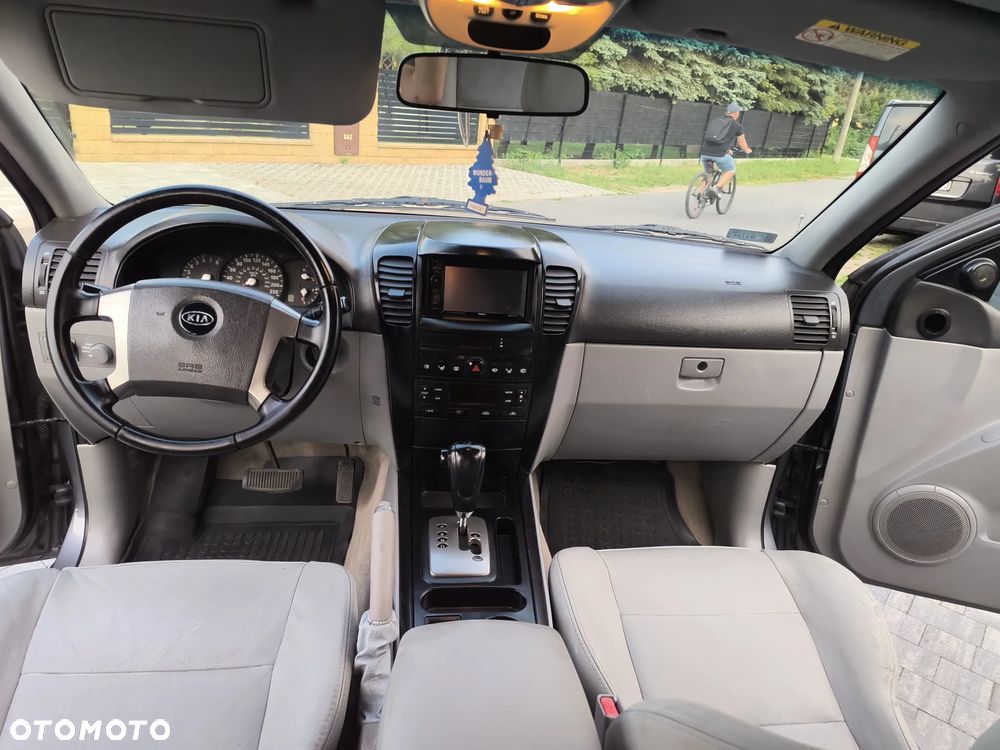 Kia Sorento - 14