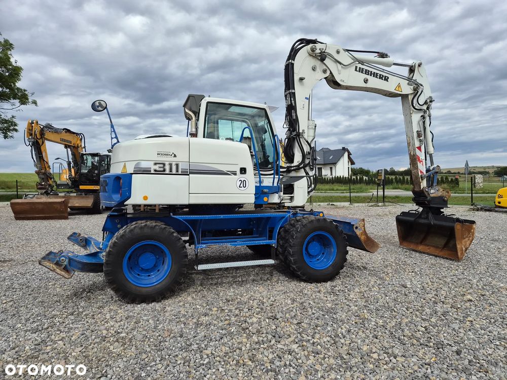 Liebherr A311 litronic - 4