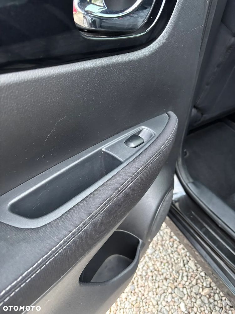 Nissan Qashqai 1.2 DIG-T N-Connecta - 19