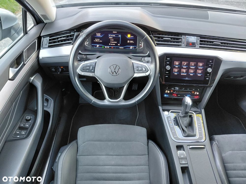 Volkswagen Passat 1.5 TSI EVO Elegance DSG - 6