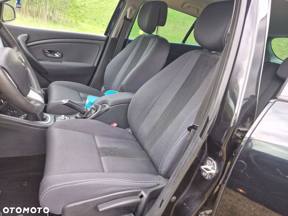 Renault Megane dCi 130 FAP BOSE Edition - 24