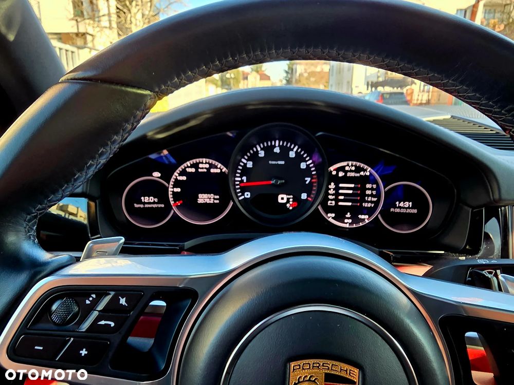 Porsche Cayenne Tiptronic S Platinum Edition - 17